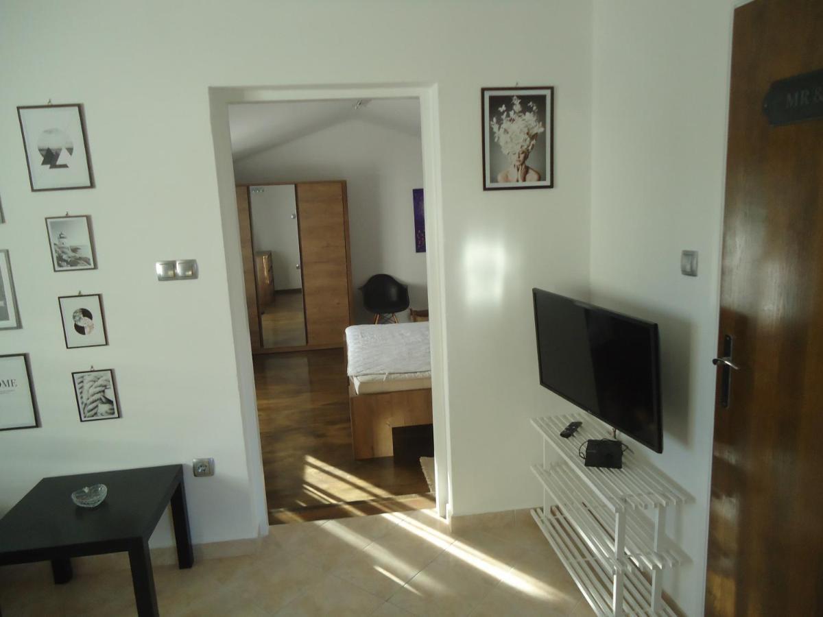 Apartman Cvita Rab Palit エクステリア 写真