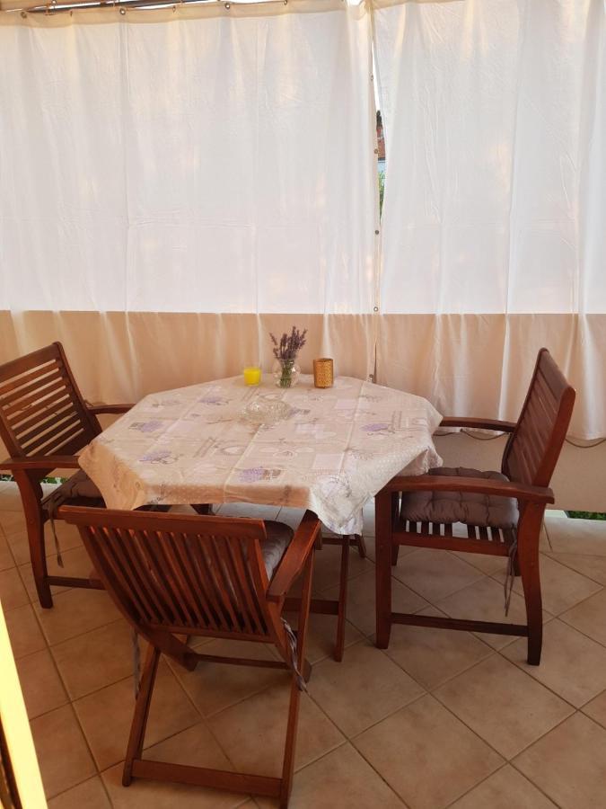 Apartman Cvita Rab Palit エクステリア 写真
