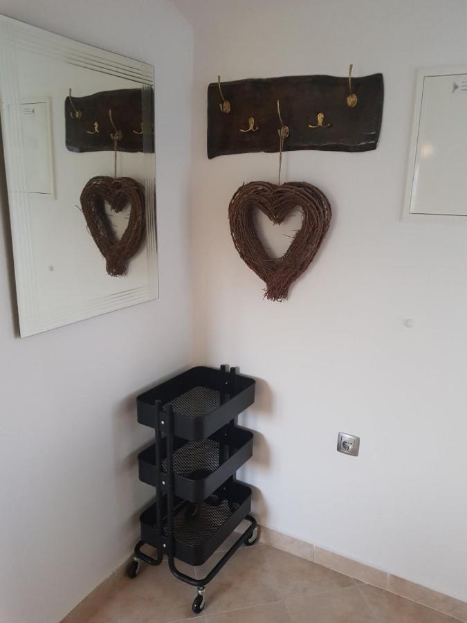 Apartman Cvita Rab Palit エクステリア 写真